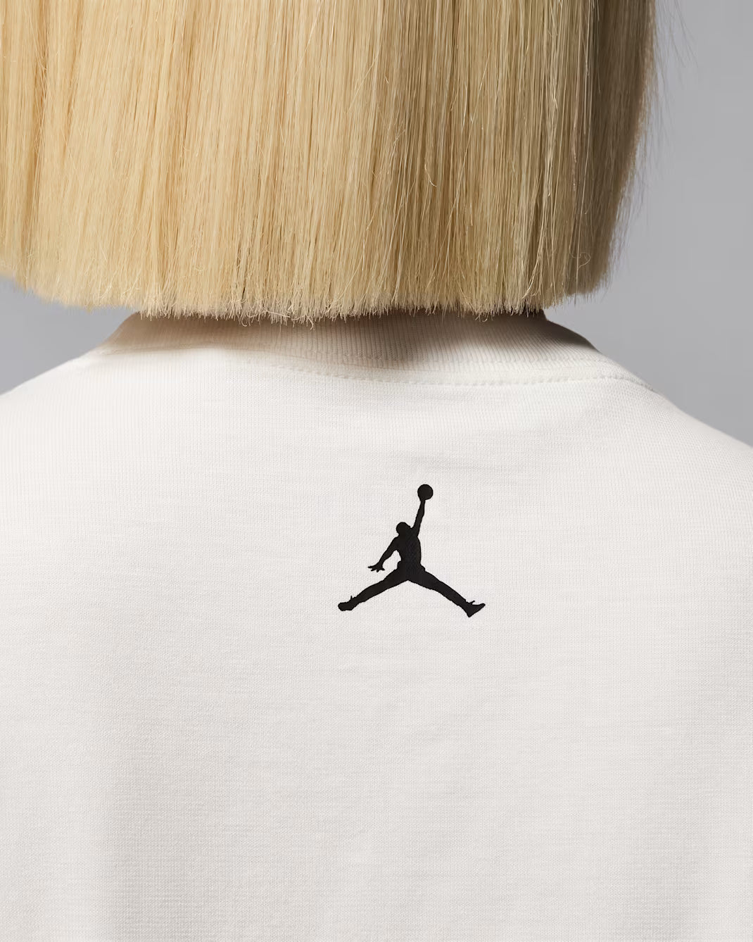 Women's Jordan Oversized Short-Sleeve Graphic T-Shirt