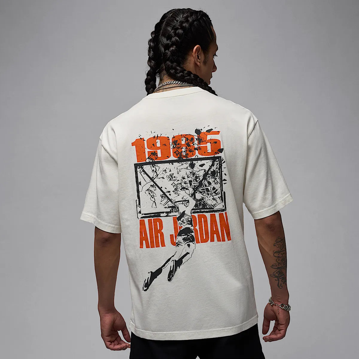 Men's Jordan Brooklyn Shattered Backboard Oversized Graphic T-Shirt - Sail/Off-Noir